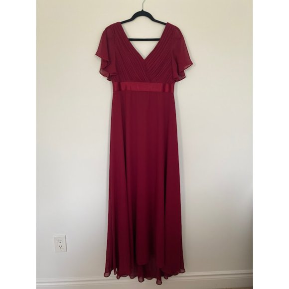 NWT Ever Pretty Burgundy Flutter Sleeve Bridesmaid Dress - Picture 1 of 8
